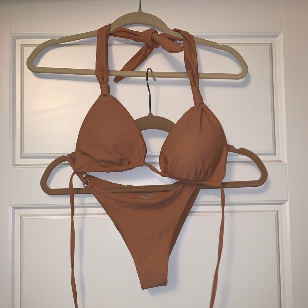 Monday Swimwear Nude/Sand Bikini